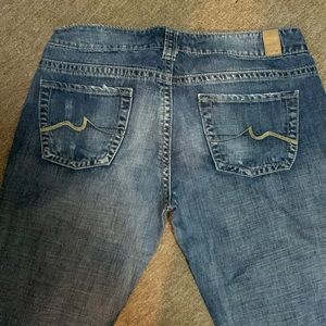 Maurice’s jeans